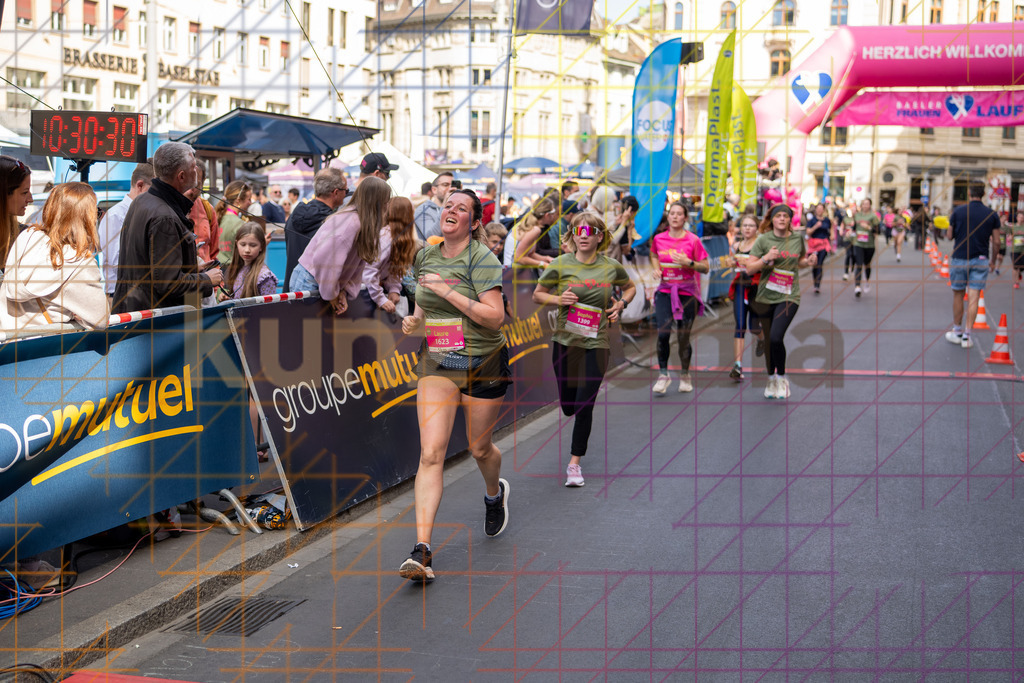 256_Basler_Frauenlauf_2026_p1__Kunzmedia.ch_ | OnlineShop für Bilder kunzmedia.ch