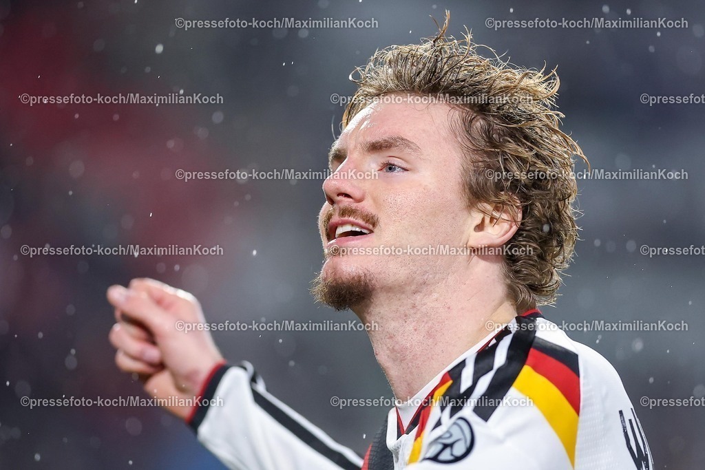 DFB14112501174 | 14.11.2025, Fußball, Länderspiel, WM-Qualifikation Europa, Deutschland - Luxemburg, Stade de Luxembourg (Croix de Gasperich, Luxemburg), 9. Spieltag, Saison 2025 2026: Torjubel nach dem Tor zum 1:0 durch Torschütze Nick Woltemade (GER #11)   Regulations prohibit any use of photographs as image sequences and or quasi-video.