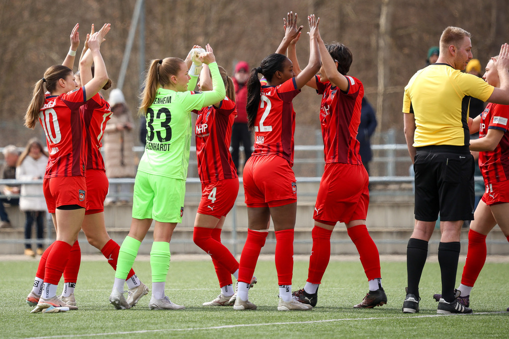 20260329-FCH-WaldebeneStuttgart_004 | 1.FC Heidenheim 1846 vs. FSV Waldebene Stuttgart, Fußball, Frauen, Oberliga, 2025/2026, 15. Spieltag, 29.03.2026 in Heidenheim, Kunstrasen b. Voith-Arena West(Foto: Michael Bulling) - Realisiert mit Pictrs.com