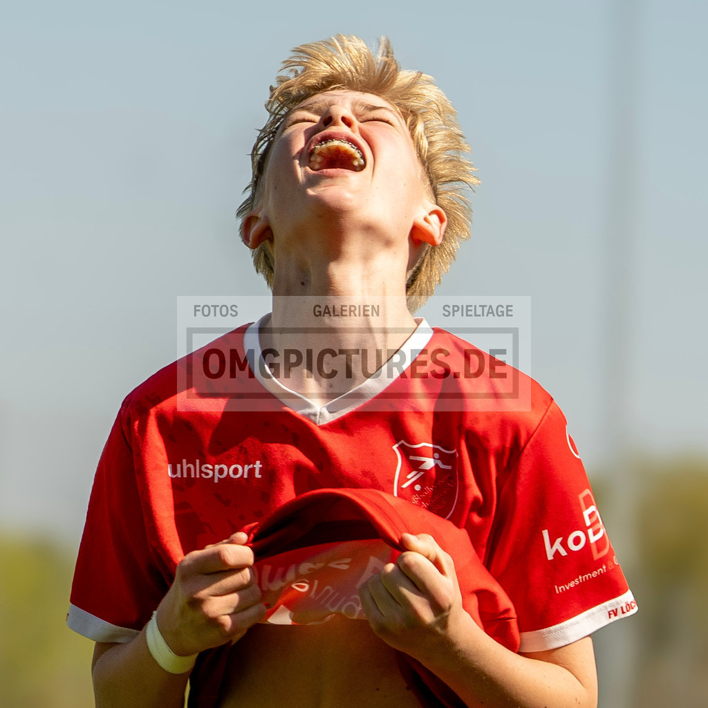 _OMG2158 | www.omgpictures.de, Sportfotograf, Verein, Fotograf, Baden Württemberg, Stuttgart, Heilbronn, omgpictures, Spieltag,  - Realisiert mit Pictrs.com