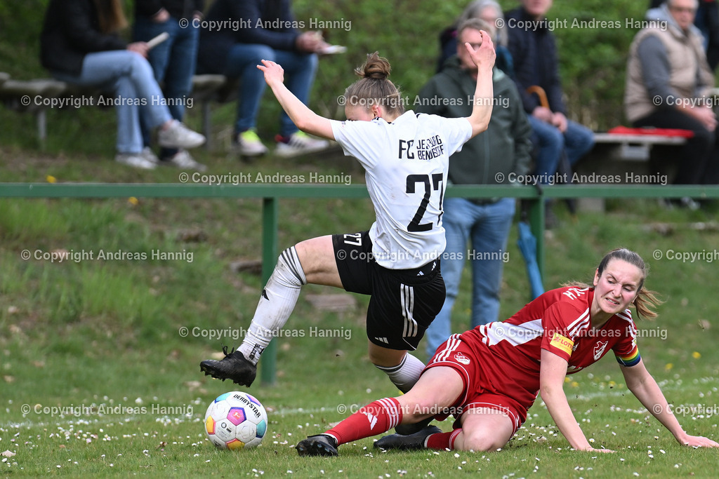 Fußball I Frauen I Saison 2024-25 I Oberliga I FC Jesteburg-Bendestorf - SpVg Aurich Frauen I 13.4.2025 | a-hannig - Realisiert mit Pictrs.com
