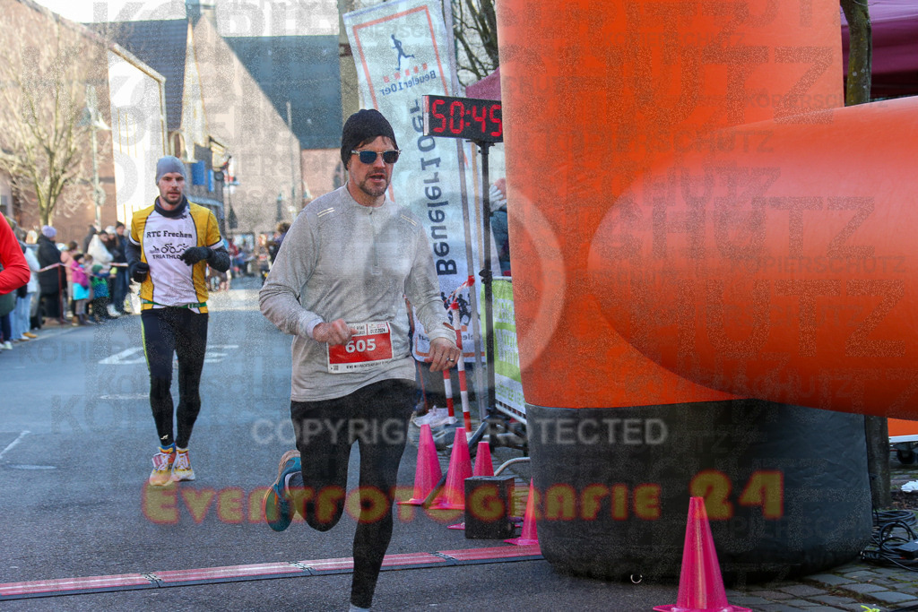 241201_1226_EX1_2163 | Sportfotografie im Rhein-Sieg Kreis, Köln, Bonn, NRW, Rheinland Pfalz, Hessen, etc. Unser Tätigkeitsfeld umfasst den Laufsport vom Volkslauf über den Marathon, Duathlon, Triathon bis zum Ultralauf wie Kölnpfad Ultra oder Schindertrail.