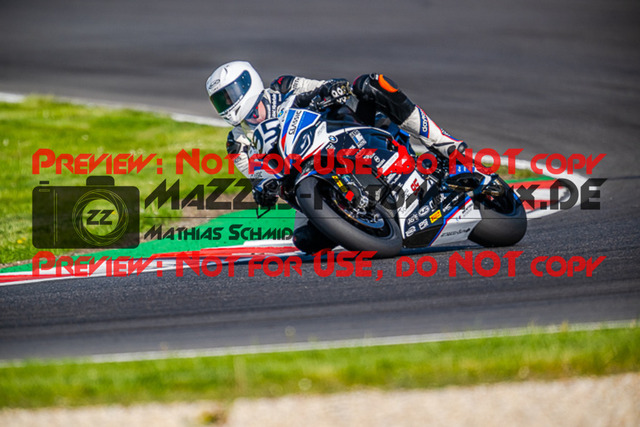 MaZZes_FotoMatrix_220506_96394 | Fotograf Mathias Schmid
Sportfotograf,
Eventfotograf,
Hochzeitsfotograf,
Portraitfotograf