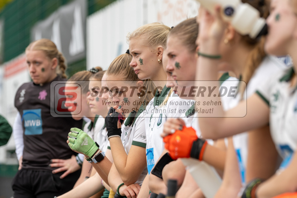 SFE_20231022_0099 | Deutsche Meisterschaft Weibliche U16 Finale Uhlenhorst Mülheim - Düsseldorfer HC am 22.10.2023 in Köln (Düsseldorfer Hockeyclub 1905 e.V.), Photo: Stephan Fehrmann 2023 (Sports-Gallery)