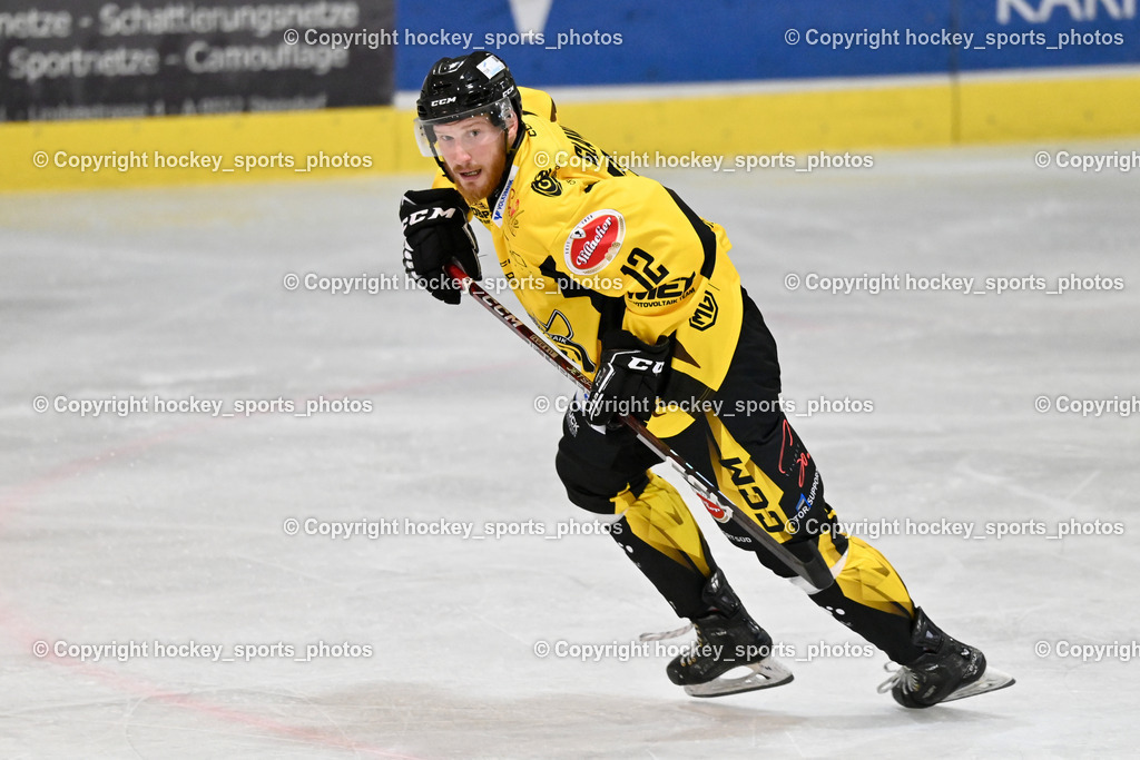 ESC Steindorf vs. MET PHOTOVOLTAIK HORNETS SPITTAL | #12 Glavic Gasper EC Hornets Spittal, ESC Steindorf vs. MET PHOTOVOLTAIK HORNETS SPITTAL, ESC Steindorf vs. MET PHOTOVOLTAIK HORNETS SPITTAL am 26.10.2024 in Steindorf (Ossiachersee Halle), Austria, (Photo by Bernd Stefan)