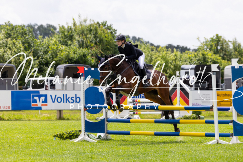 7I8A7319 | melanie-engelhardt-photography - Realisiert mit Pictrs.com