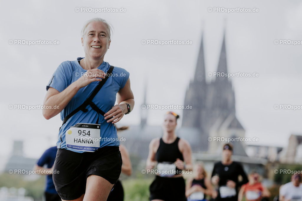 250914_Brückenlauf_JM-77 | Professionelle Fotos Ihrer Laufsportveranstaltung.