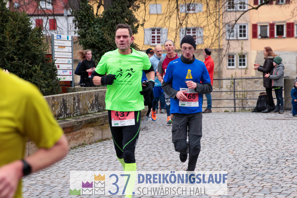 VR Bank Hauptlauf 10000m | 3 Koenigslauf 2023 - Realisiert mit Pictrs.com