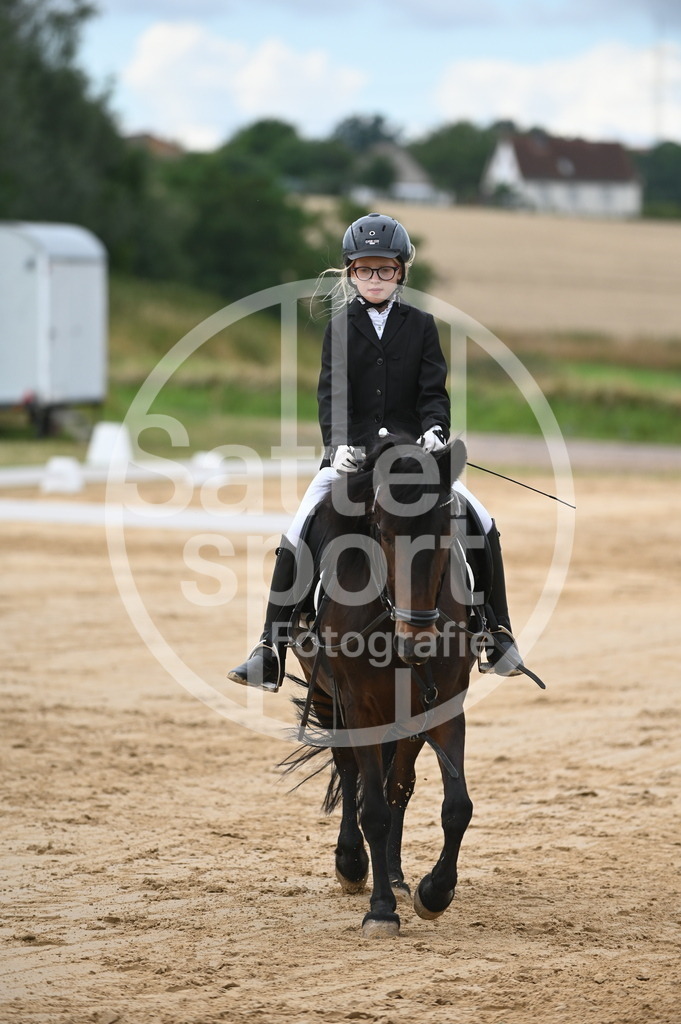 DSC_5500 | sattelsport - Realisiert mit Pictrs.com