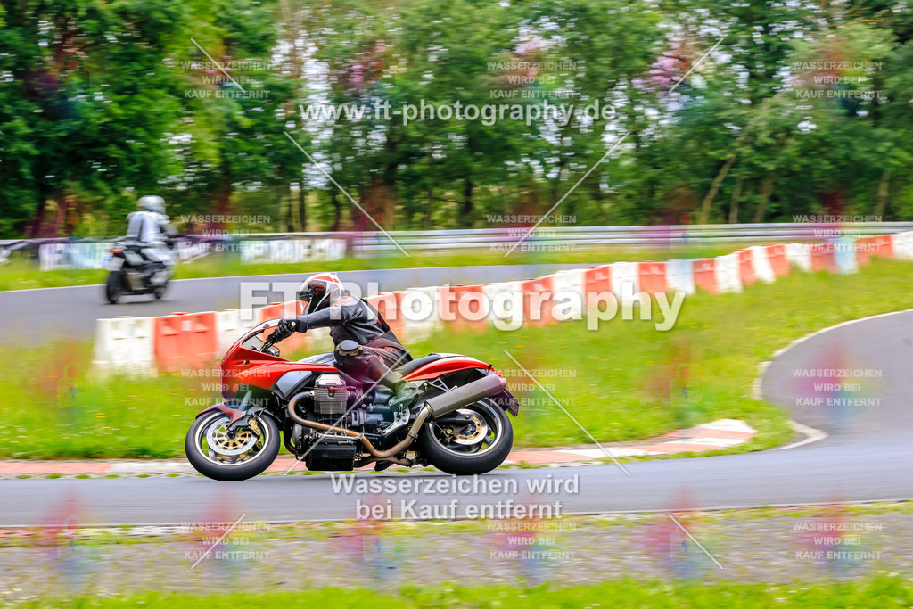 VBK-7803 | Hier findet Ihr Bilder von Touristenfahrten auf der Nürburgring Nordschleife oder von anderen Veranstaltungen die ich besucht habe. Viel Spass beim Durch Schauen 
