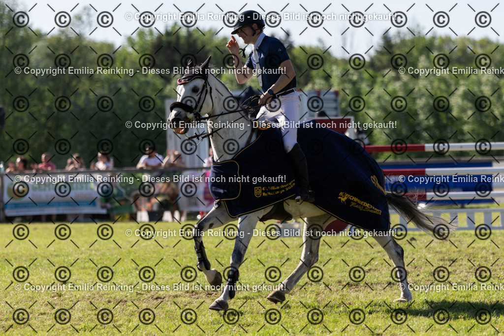 CL5A1495 | Emilia Reinking Fotografie - Realisiert mit Pictrs.com