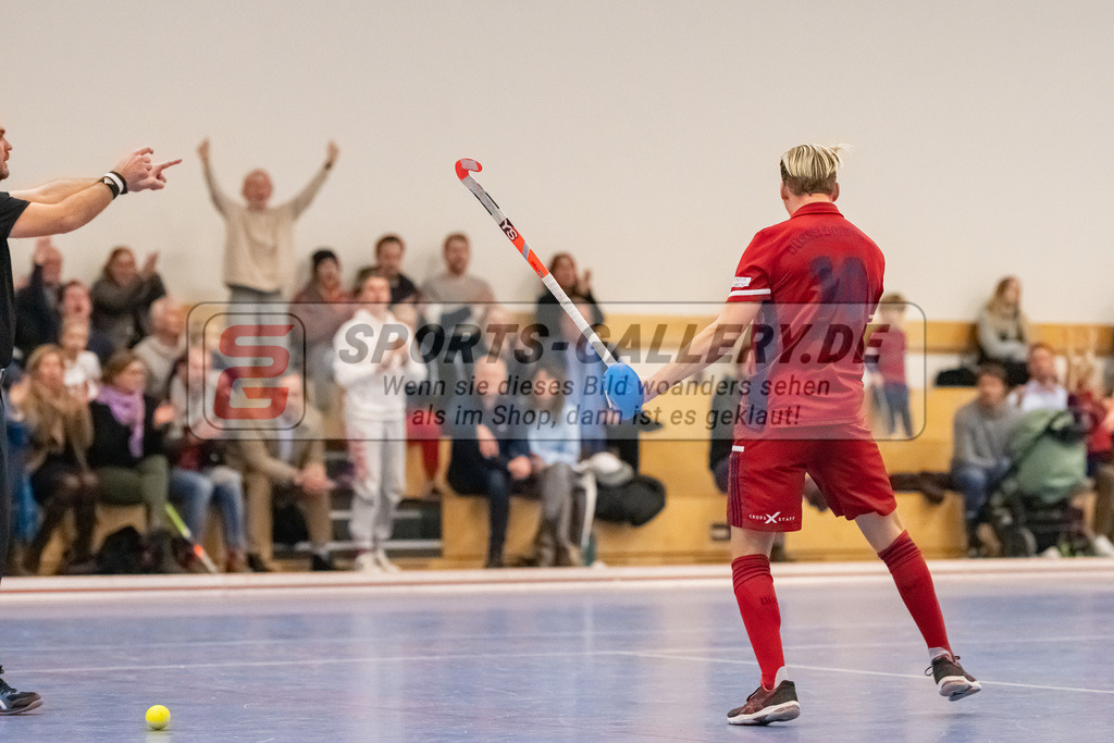 HK_20221203_102050 | 1. Bundesliga ( Halle ) Herren Düsseldorfer HC -  Schwarz Weiß Neuss am 3.12.2022 Düsseldorfer HC, Düsseldorf , Tassilo Busch ( Düsseldorfer HC #10 )