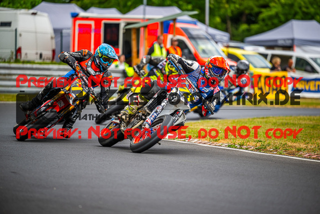 MaZZes_FotoMatrix_230702_1992 | S2