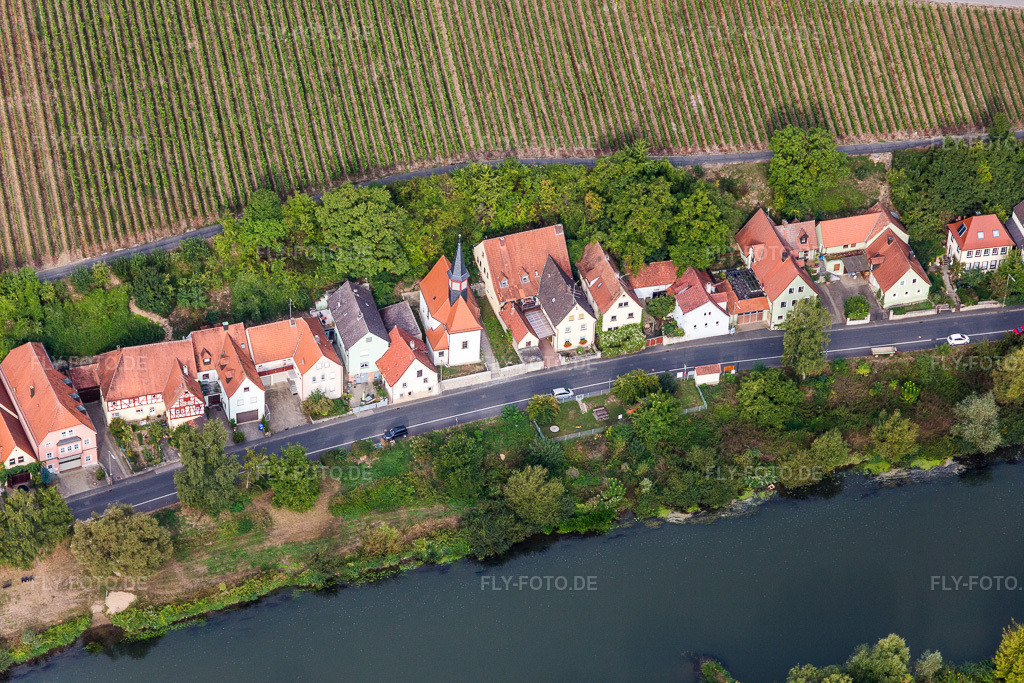 Luftbild: St. Andreas am Mainufer im Ortsteil Köhler in Volkach im Bundesland Bayern in Deutschland. Foto: IMG_111271.jpg vom 09.09.2018 durch Werner Riehm/FLY-FOTO.de