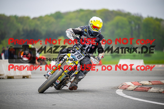 MaZZes_FotoMatrix_230507_7669 | S4