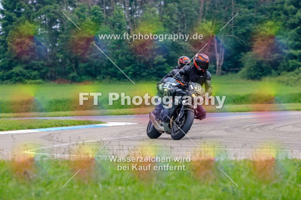MotoTeam-8002 | Hier findet Ihr Bilder von Touristenfahrten auf der Nürburgring Nordschleife oder von anderen Veranstaltungen die ich besucht habe. Viel Spass beim Durch Schauen 