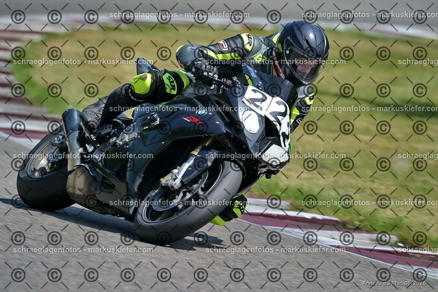 26BT02-1617 | markuskiefer.com - Realisiert mit Pictrs.com