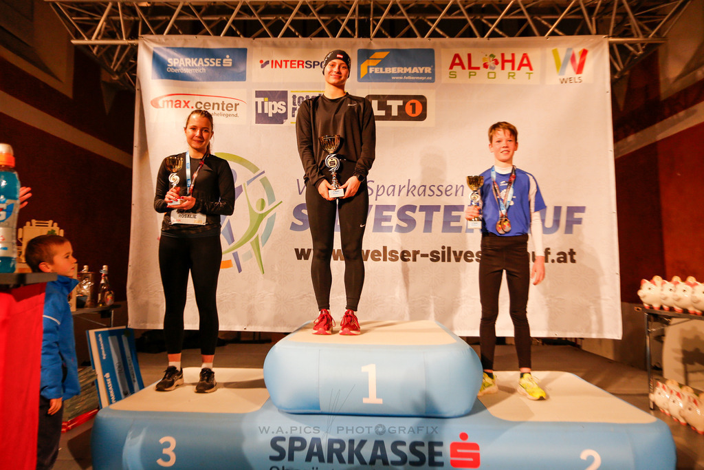 AW_20231231awmac-88 | WELS, 31.12.2023, Sparkasse Silvesterlauf Wels 2023 , Image shows: Photo: WAPICS / Andreas Willdoner