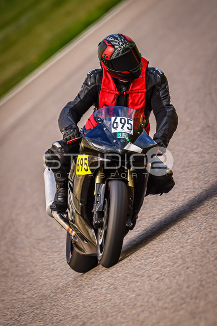 0695-240808_SR-017_695 | Deine Full-Service-Agentur für ✔️Videoproduktionen und ✔️Motorsportfotografie Jetzt Angebot anfragen!