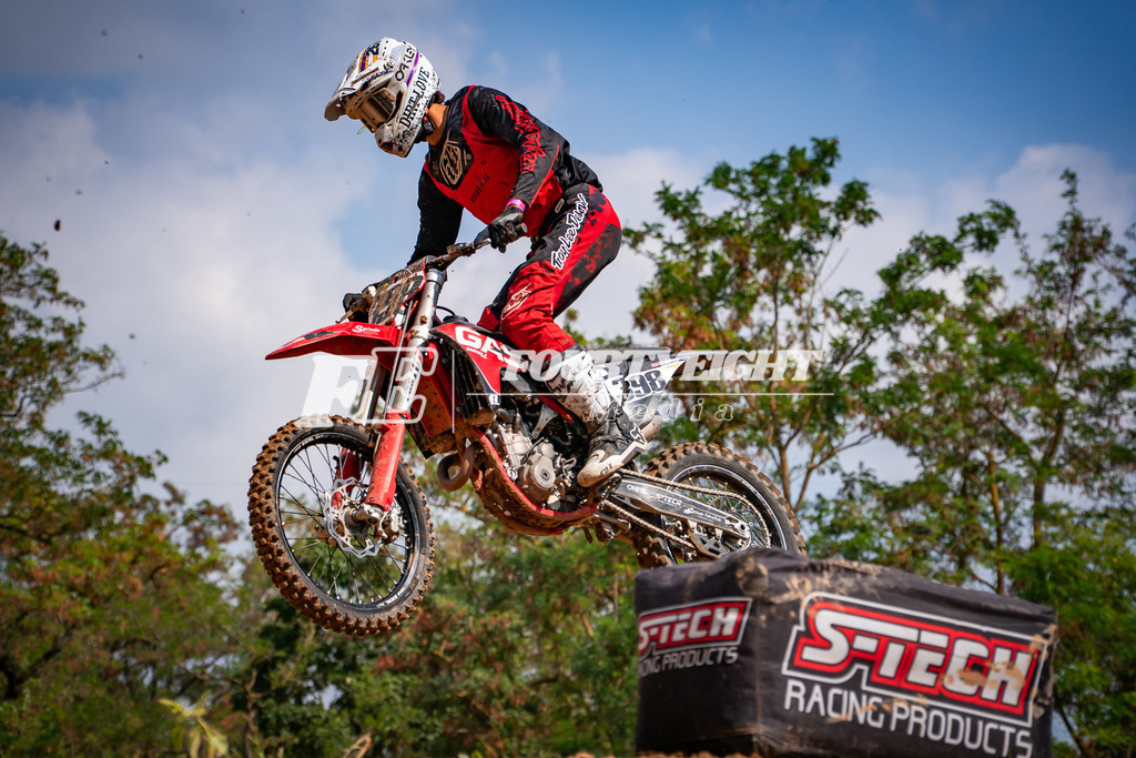 DSC06757 | fourtyeightmedia - Realisiert mit Pictrs.com