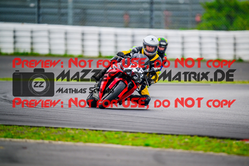 MaZZes_FotoMatrix_240804_6007705_5801 | Fotograf Mathias Schmid
Sportfotograf,
Eventfotograf,
Hochzeitsfotograf,
Portraitfotograf