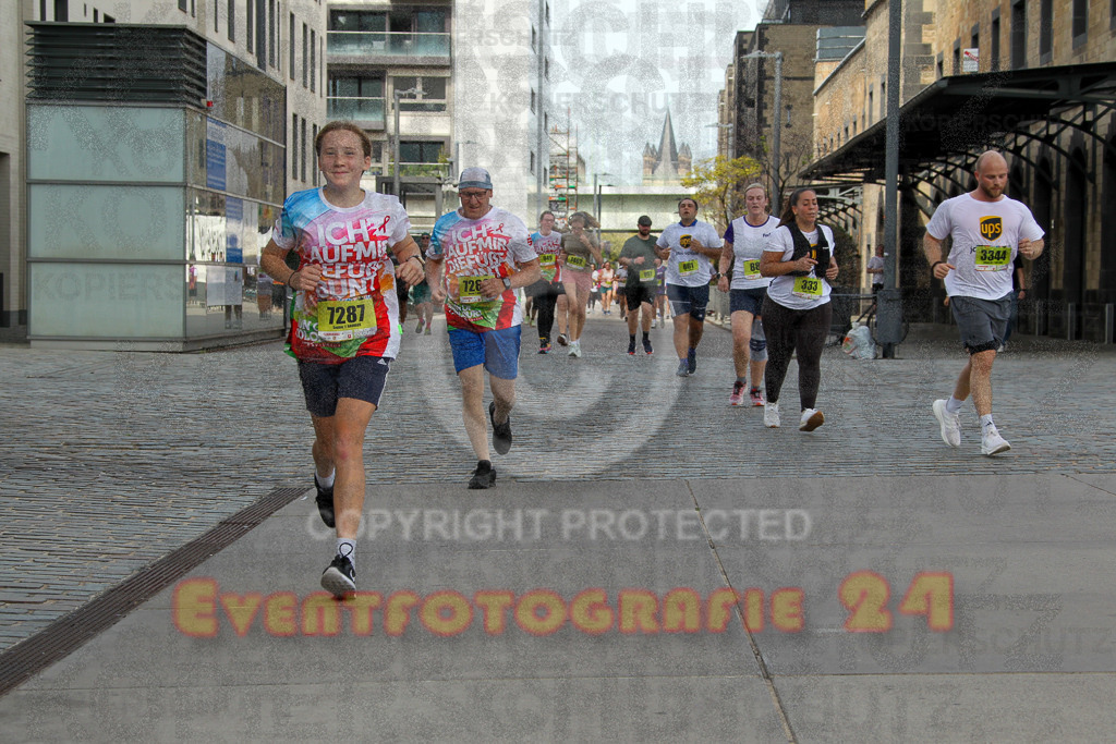 250920_1335_EV4_6215 | Sportfotografie im Rhein-Sieg Kreis, Köln, Bonn, NRW, Rheinland Pfalz, Hessen, etc. Unser Tätigkeitsfeld umfasst den Laufsport vom Volkslauf über den Marathon, Duathlon, Triathon bis zum Ultralauf wie Kölnpfad Ultra oder Schindertrail.
