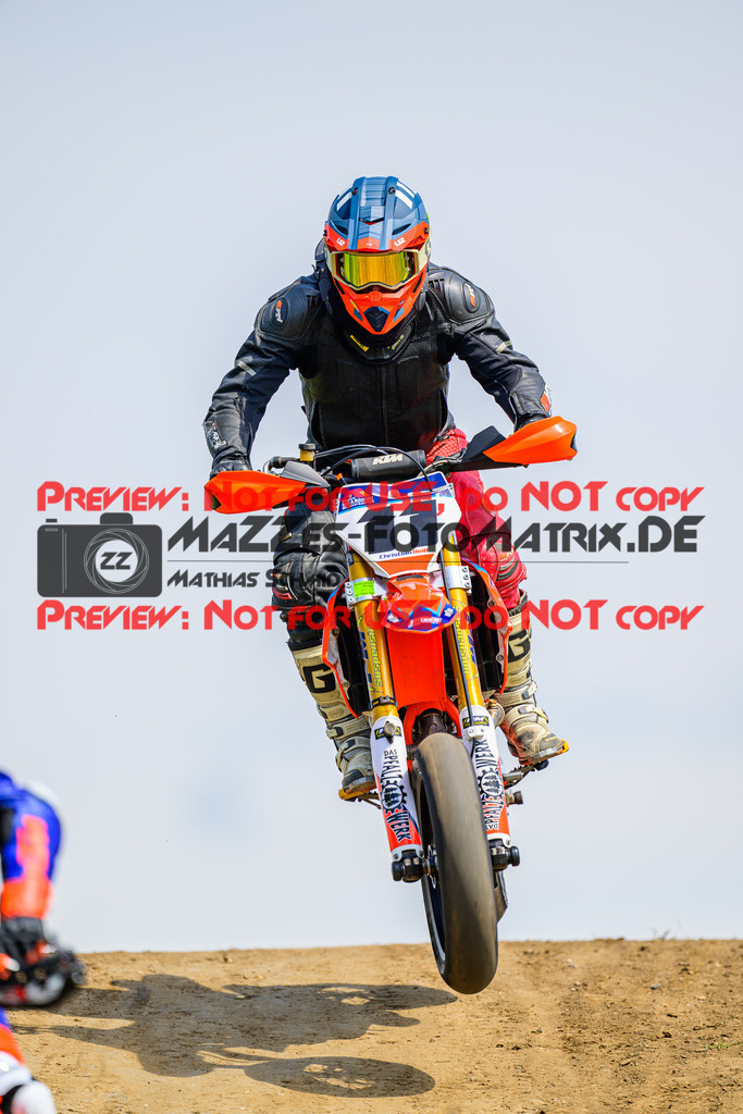 MaZZes_FotoMatrix_240622_6007705_7088 | S4