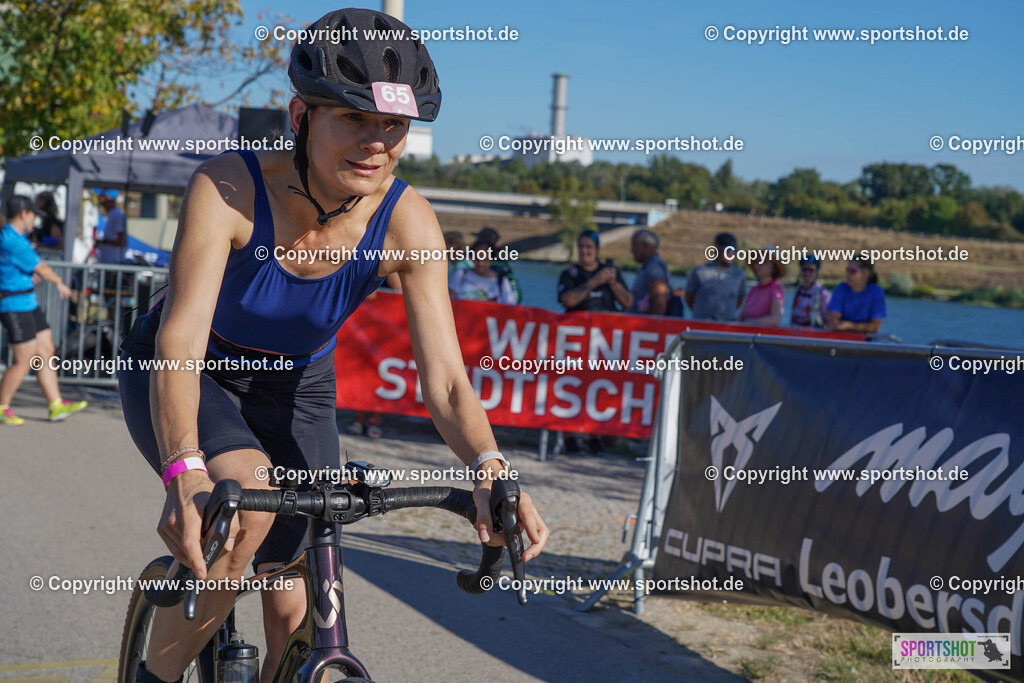 DSC00225 | Vienna Triathlon 2024                                        P3 Event                                                             #yourpictrs #sportshot_your_pictrs                 @Sportshotphotography                                     Photo Credit: www.sportshot.de