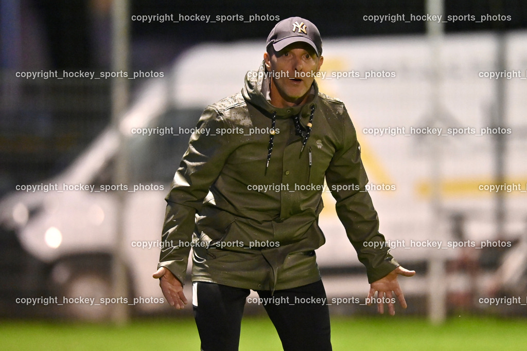 SAK vs. SV Donau  | Headcoach SV Donau Kurt Stuck, SAK vs. SV Donau , SAK vs. SV Donau  am 27.09.2024 in Klagenfurt (Sportpark Welzenegg), Austria, (Photo by Bernd Stefan)