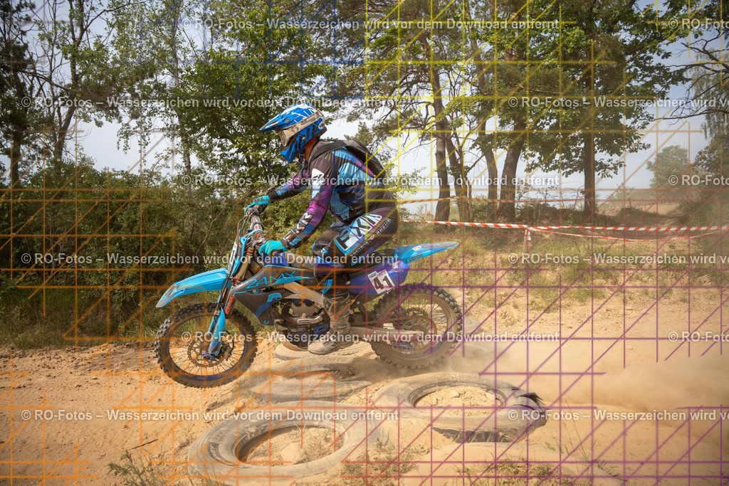 Niederwürzbach 3 Lauf-750 | Sportfotografie von RO-Fotos: Motorsport, Motocross, Enduro, Laufveranstaltungen und Triathlon. Professionelle Fotos von Sportlern und Events. - Realisiert mit Pictrs.com