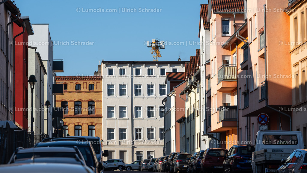 10049-12377 - Magdeburg - Sudenburg | Stockfoto und Bilderpool mit Bildmaterial aus Deutschland, dem Harz, Halberstadt, Quedlinburg, Wernigerode und weltweit. Qualitativ hochwertige und professionelle Fotos anschauen und kaufen. - Realisiert mit Pictrs.com