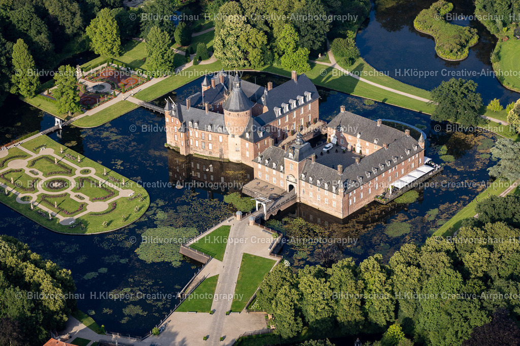 Luftbilder-Isselburg-9967 | Luftbilder Isselburg Stadt in Nordrhein Westfalen Burg Isselburg das Wasserschloss am Niederrhein - Realisiert mit Pictrs.com