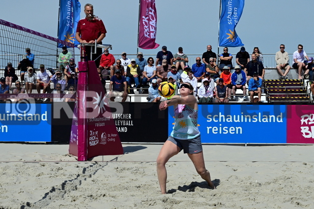 KBS Picture_Rock-The-Beach_Beachvollyball_052 | Krams Louisa (ETV Hamburg) ,Rock the Beach - die Nationale Beach-Vollyball Serie mit Festival-Charakter auf der Sandbank Strand in Ording vom 04.07. - 06.07.2025 , Qualifikation zur Deutschen Meisterschaft , - Realisiert mit Pictrs.com