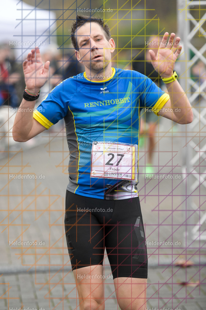 Neusser Erftlauf 2025  | 15km Neusser Erftlauf 2025 Foto: Heldenfoto.de