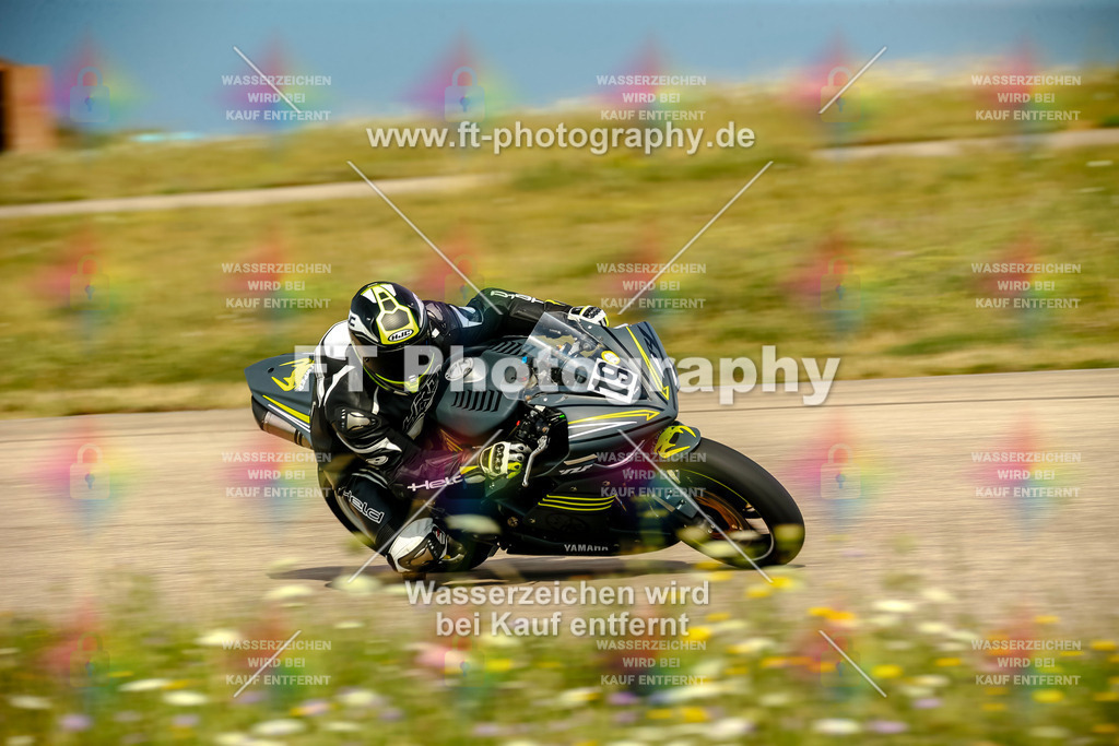 Chambley Juli-0615 | Hier findet Ihr Bilder von Touristenfahrten auf der Nürburgring Nordschleife oder von anderen Veranstaltungen die ich besucht habe. Viel Spass beim Durch Schauen 