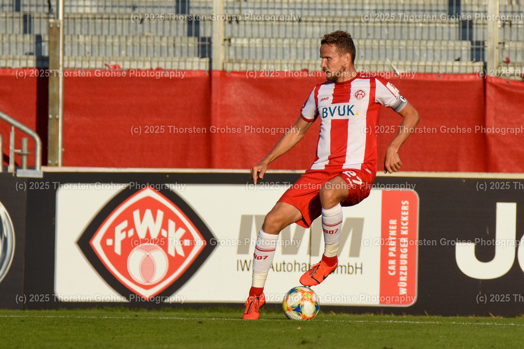Fussball, 3. Liga, Wuerzburg Kickers vs. SG Sonnenhof Grossaspach, 30.07.2019 | Fussball, 3. Liga, Wuerzburg Kickers vs. SG Sonnenhof Grossaspach, 30.07.2019; in der Flyeralarm ARENA in Wuerzburg, (Deutschland)

Bild:  Sebastian Schuppan 27 (Wuerzburger Kickers)

DFL REGULATIONS PROHIBIT ANY USE OF PHOTOGRAPHS as IMAGE SEQUENCES and/or QUASI-VIDEO. - Realisiert mit Pictrs.com