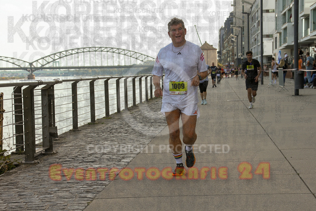 250920_1453_EX1_8099 | Sportfotografie im Rhein-Sieg Kreis, Köln, Bonn, NRW, Rheinland Pfalz, Hessen, etc. Unser Tätigkeitsfeld umfasst den Laufsport vom Volkslauf über den Marathon, Duathlon, Triathon bis zum Ultralauf wie Kölnpfad Ultra oder Schindertrail.