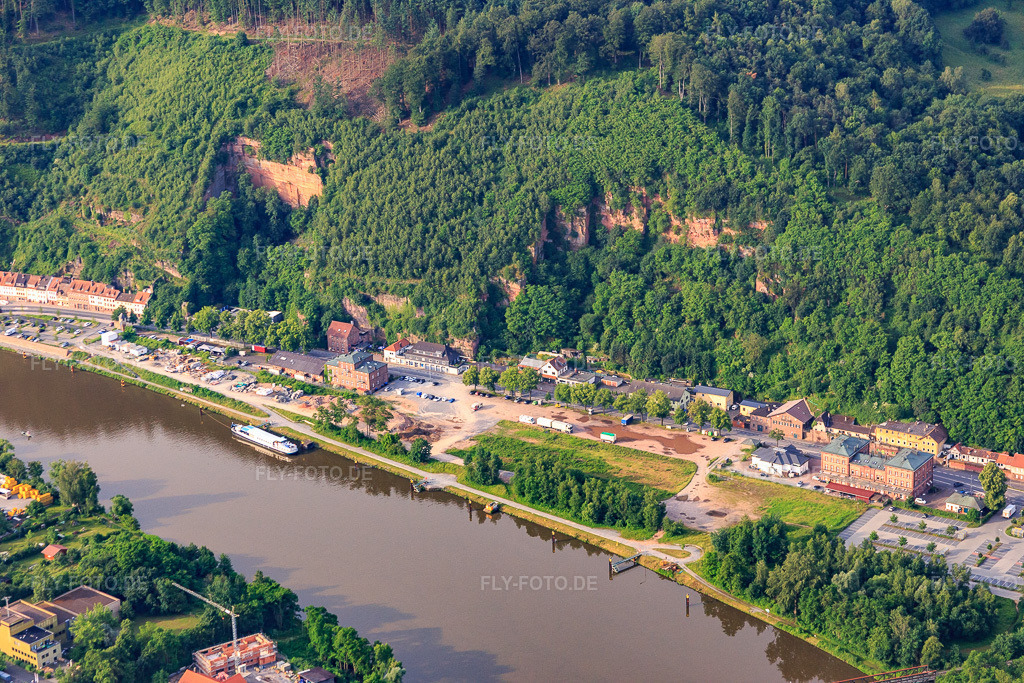 Luftbild: Mainstr in Miltenberg im Bundesland Bayern in Deutschland. Foto: IMG_089615.jpg vom 11.06.2016 durch Werner Riehm/FLY-FOTO.de