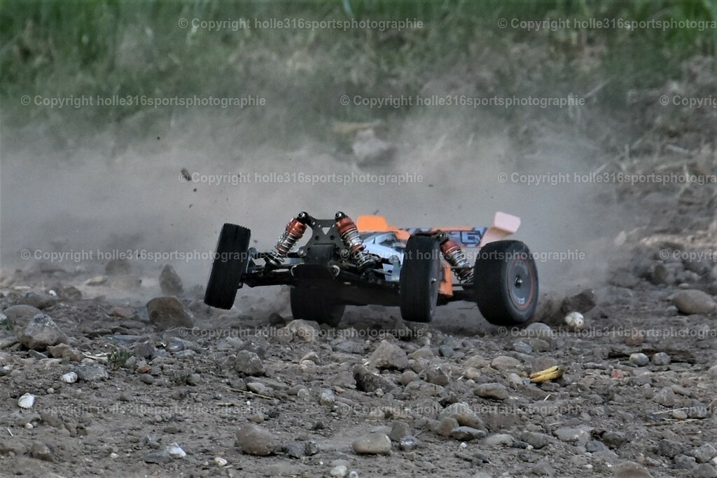 DSC_0109 (2) | Sportfotografie , Motorsport, Motoross, Reitsport, Mointainbike, Enduro,
Landschaft , Outdoor, Eventfotografie, Landschaft, Bilder online bestellen - Realisiert mit Pictrs.com