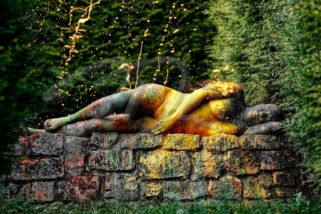 BodyArt-MAUERSPLASH_0411 | #004 | Modell: Ann-Kristin | Foto: Tschiponnique Skupin  - Realisiert mit Pictrs.com