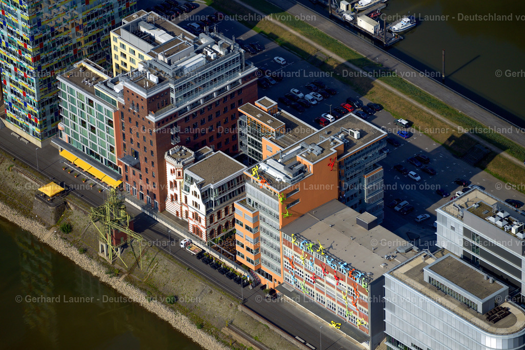 3293442 | interessante Gebäude im Medienhafen, Düsseldorf