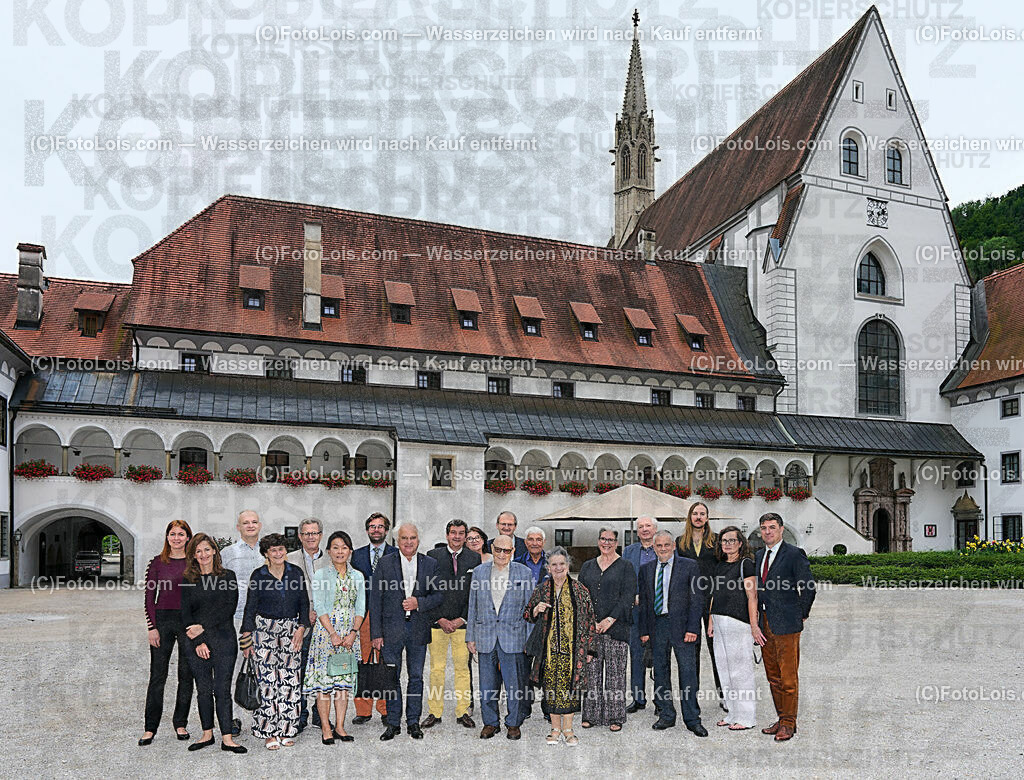 ALP9480_Foederation_Chopin-Gesellschaften_TeilnehmerInnen | (C)FotoLois.com, Alois Spandl, Föderation der internationalen Chopin-Gesellschafen (deren gibt es weltweit 34) - Zusammentreffen und Sitzung im Vorfeld des XXXIX. Chopinfestivals in der Kartause Gaming und Rahmenprogramm - Ausflug mit dem Bus zum Lunzer See und nach Lackenhof, gemeinsames Abendessen, Do 3. August 2023.