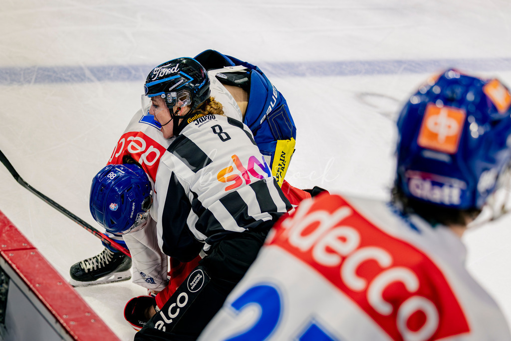 EHCB vs GCK 20260104-7112 | Sportbilder, Sportfotograf, Hochzeits- und Eventfotografin, Flugshows, Portraits und Tiershooting, Aviation, Downhill, Nationalleague, Swissleague, International