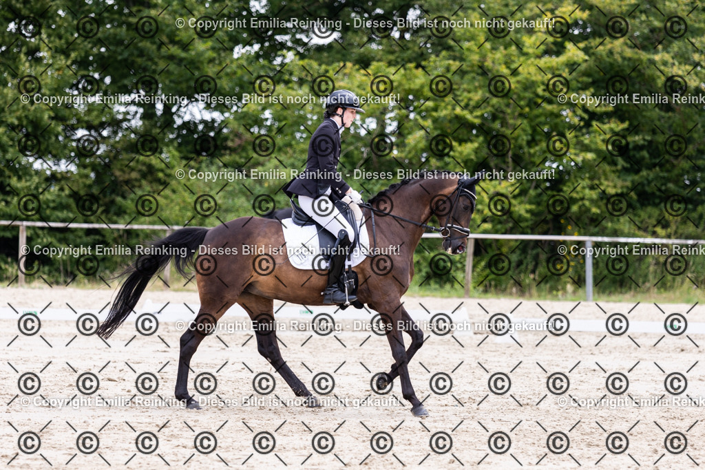 CL5A2450 | Emilia Reinking Fotografie - Realisiert mit Pictrs.com