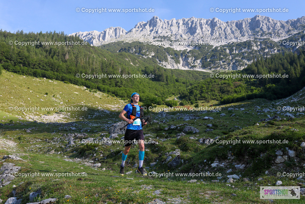 TRAA6095 | #kaiserkronetrail2026 #wilderkaiser #risewiththemountain@wilder.kaiser @scheffau.belebt @mammut #kaiserkronetrail #wilderkaiser #trailrunning #visittirol #inechtnochschöner #RisewiththeMountain #sportshot_your_pictrs #yourpictrs #trailrunningmoments #racephotos #kaiserkronetrail_official