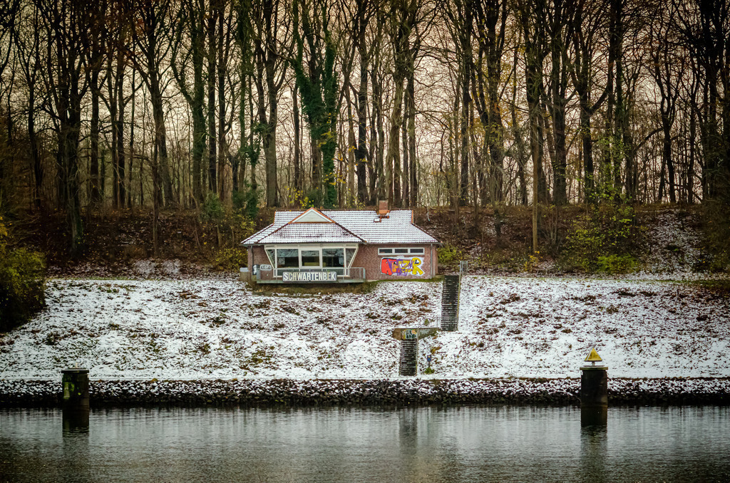 ABC_6165 | Entdecken Sie hochwertigen Fotodruck auf Leinwand, Acrylglas, Alu-Dibond und weiteren Materialien bei Fotodruck Online. Gestalten Sie individuelle Wandbilder in bester Qualität – ideal für besondere Erinnerungen und stilvolle Dekorationen. 