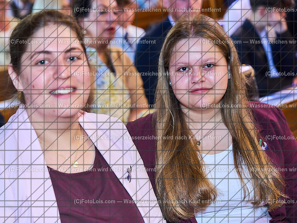 ALP0542_PfarrFirmung Wieselburg_Firmling-PateIn | (C)FotoLois.com, Alois Spandl, Firmung in der Pfarrkirche Wieselburg mit Generalvikar Dr. Christoph Weiss, Dechant Pfarrer Daniel Kostrzycki und Monignore Franz Dammerer, Sa 15. Juni 2024.