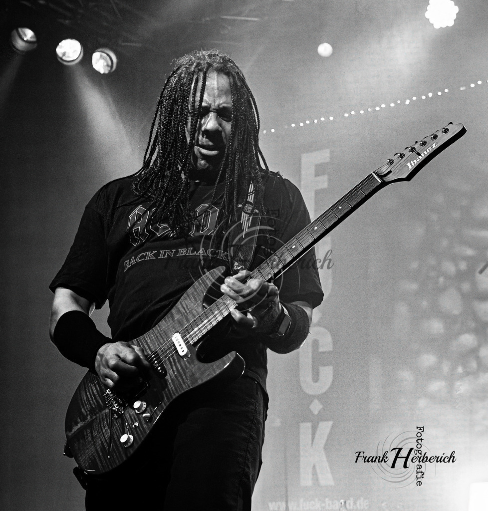 F.U.C.K Band Geiselwind | Frank Herberich Fotografie, Frank Herberich, Fotografie, Hochzeit, Portrait, St. Peter Ording, Ording, Westerhever, Nordsee, Frank Fotografie, Hardheim,  Odenwald,Walldürn, Band,Eventfotografie - Realisiert mit Pictrs.com