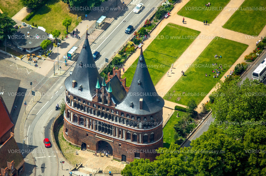 Luebeck15069235 | Hostentor, Holstein-Tor, spätgotisches Stadttor, Wahrzeichen von Lübeck,,  Lübeck, Lübecker Bucht, Hansestadt, Schleswig-Holstein, Deutschland