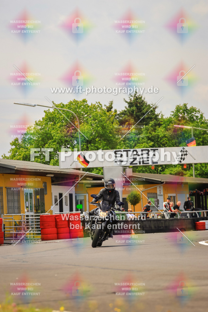 _DSK2609 | Hier findet Ihr Bilder von Touristenfahrten auf der Nürburgring Nordschleife oder von anderen Veranstaltungen die ich besucht habe. Viel Spass beim Durch Schauen 